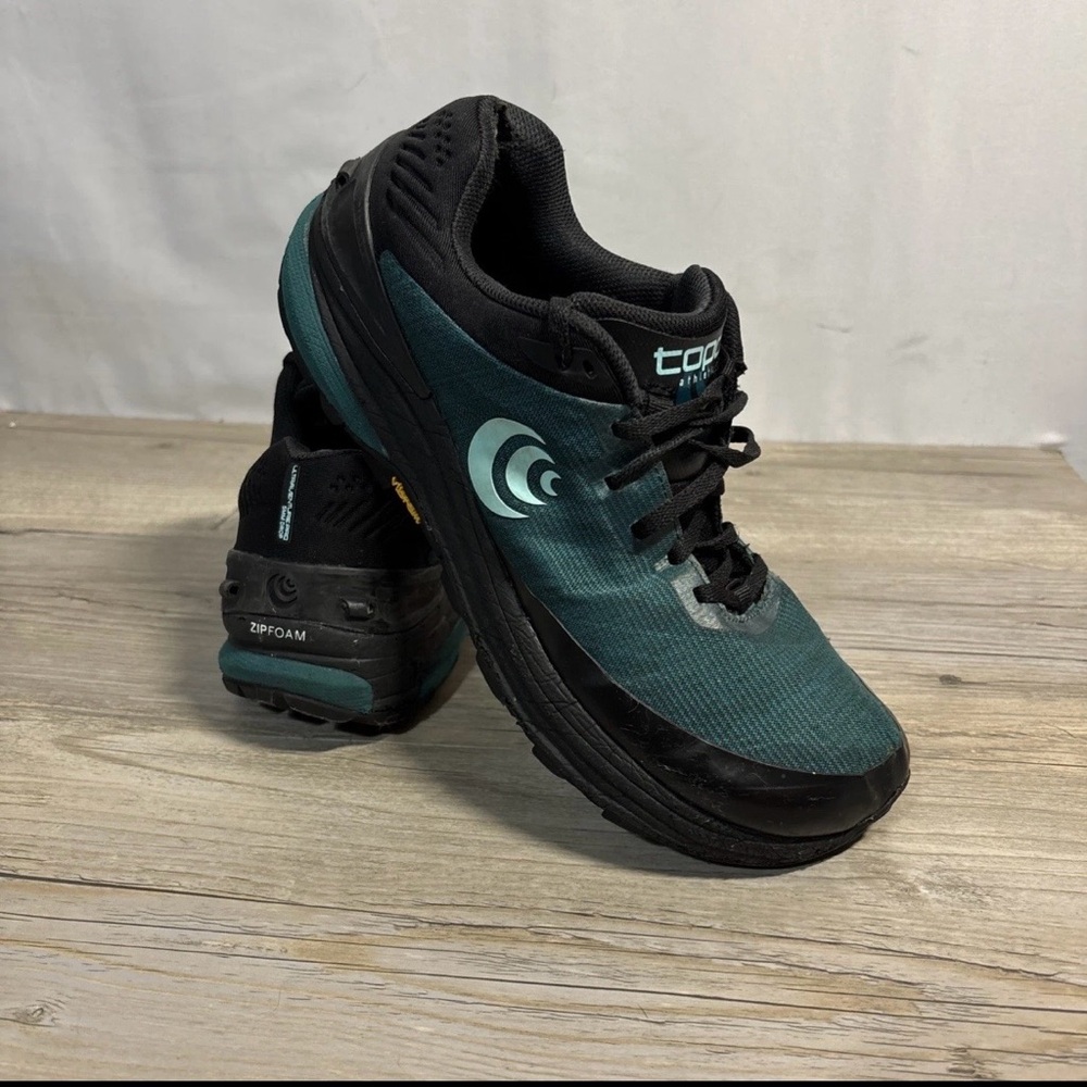 Topo Athletic Ultraventure Pro Women’s Trail Running Hiking Shoes